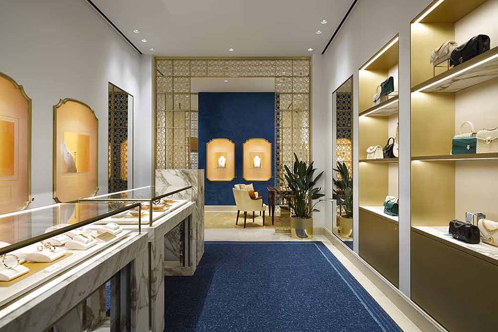 Accedi alle informazioni sulla boutique di Bulgari - Forte dei Marmi