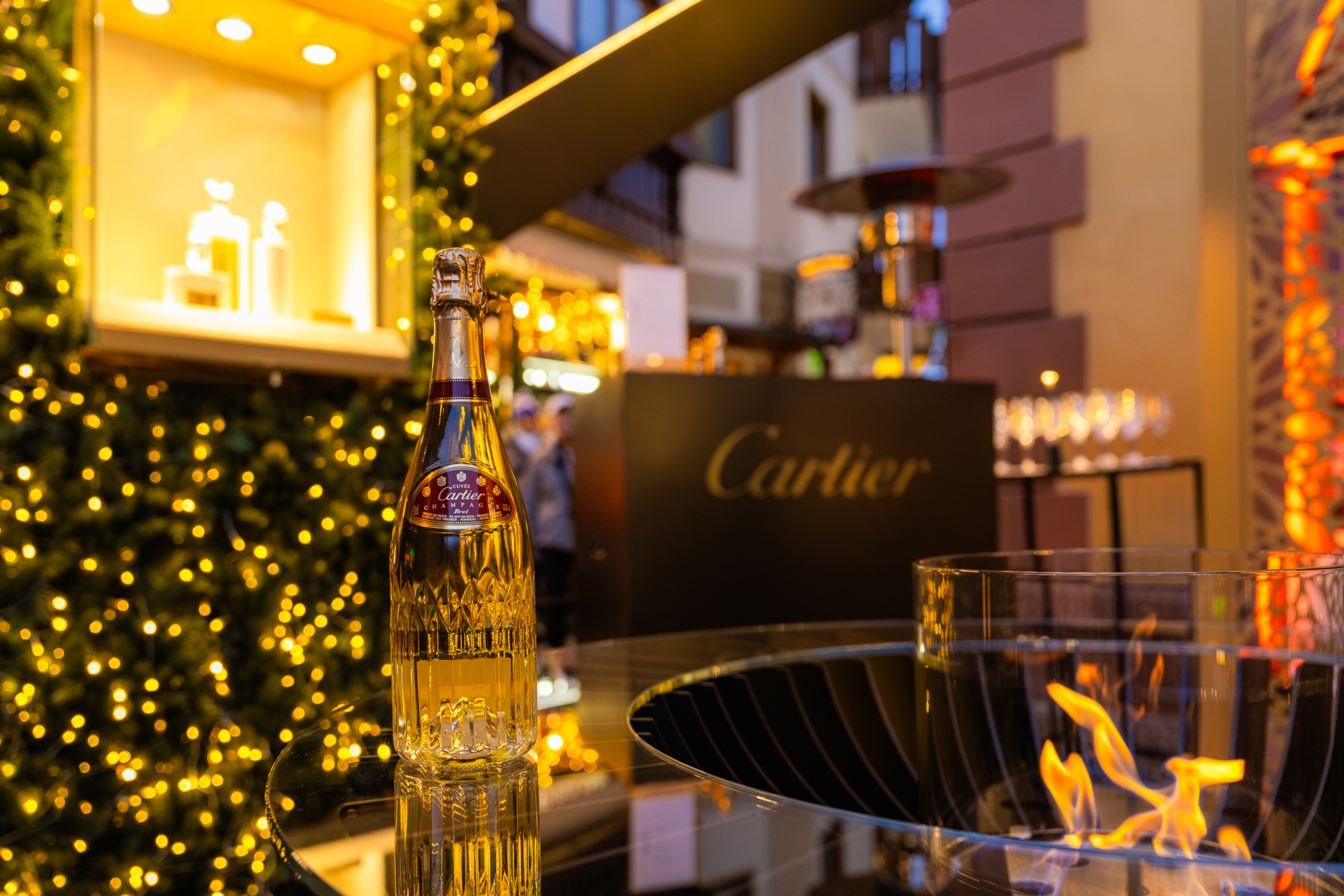 PRECIOUS TIME IN CORTINA - CARTIER