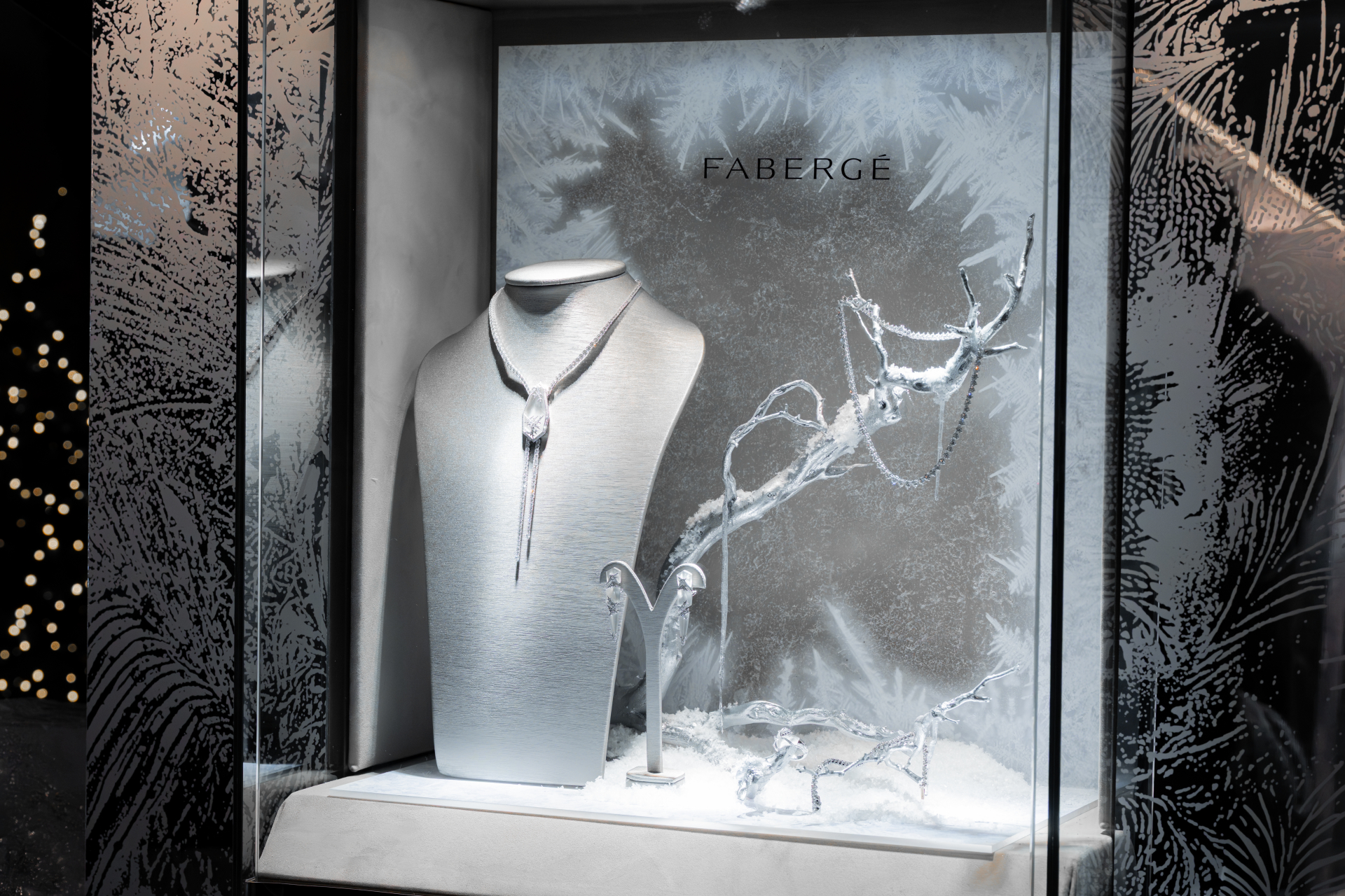 PRECIOUS TIME IN CORTINA - FABERG&Eacute;