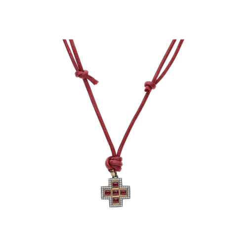 COLLANA CON CORDINO ROSSO E CIONDOLO CROCE QUADRATA IN ORO ROSA, ORO BRUNITO, RUBINI E DIAMANTI - VP27670RUDX