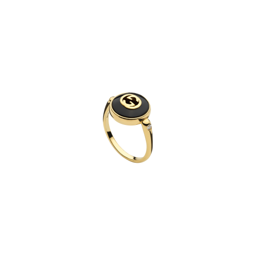 ANELLO GUCCI INTERLOCKING IN ORO GIALLO E ONICE - YBC786547001