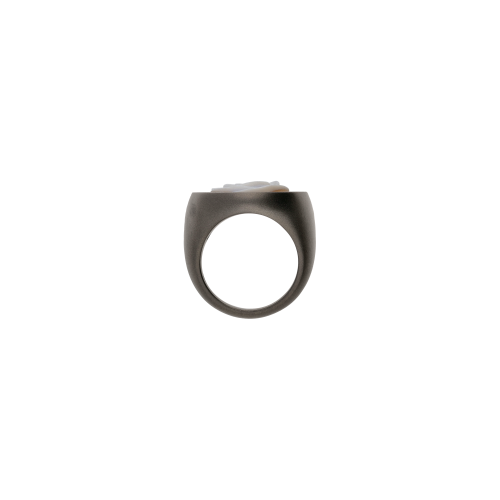 ANELLO CAMEO IN TITANIO SABBIATO FINE CON DIAMANTI VERDI E CAMMEO ROSA - SAN9RDVE