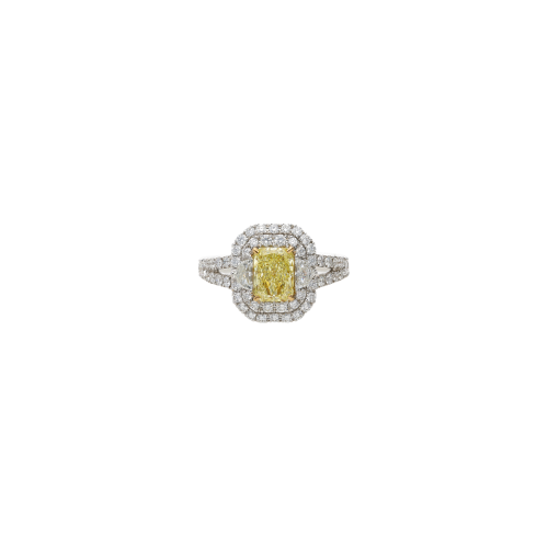 ANELLO IN ORO BIANCO 18 CARATI CON DIAMANTE CENTRALE CERTIFICATO GIA FANCY YELLOW, DIAMANTI LATERALI, DOPPIO CONTORNO E DIAMANTI SUL GAMBO DEMI-PAVÉ - 000-4982NS