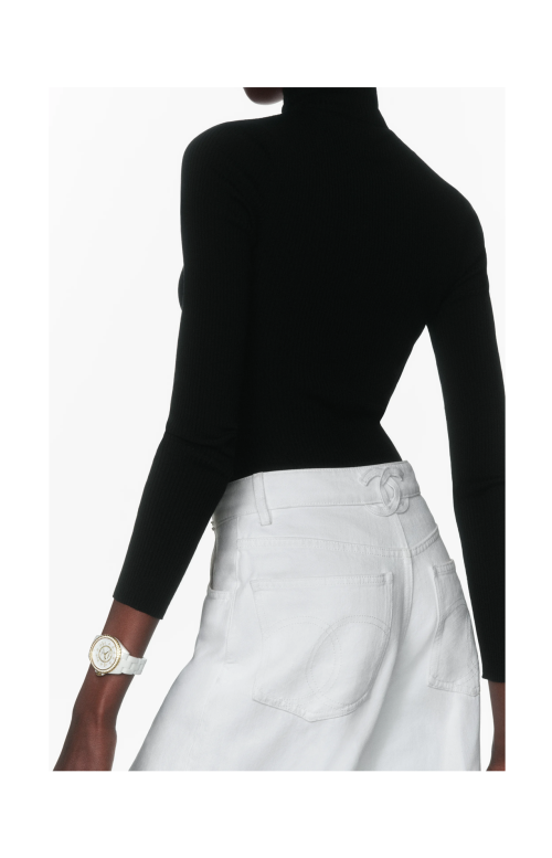 Accedi alla scheda di Chanel J12 CON LUNETTA DI DIAMANTI CALIBRO 12.1, 38 MM - H9836