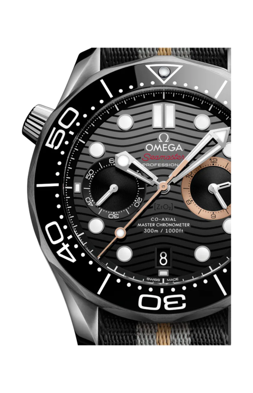 Accedi alla scheda di Omega SEAMASTER DIVER 300M 44 MM, ACCIAIO SU NATO - 210.32.44.51.01.002