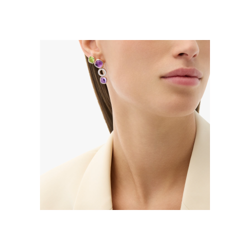 Accedi al prodotto correlato Pomellato ORECCHINI NUDO IN ORO ROSA E BIANCO CON AMETISTE, PERIDOTI E DIAMANTI - POC6021O6WHRBPEIY