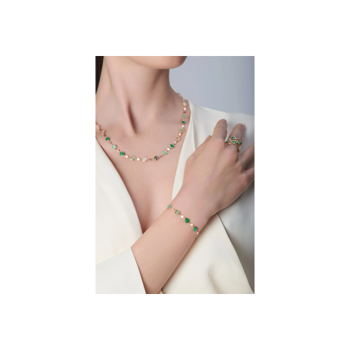 Accedi al prodotto correlato Pasquale Bruni BRACCIALE FIGLIA DEI FIORI IN ORO ROSA CON AGATA VERDE, PIETRA DI LUNA BIANCA, MALACHITE, CRISOPRASIO, PRASIOLITE, AVVENTURINA VERDE, AGATA MUSCHIATA E DIAMANTE - 16780R