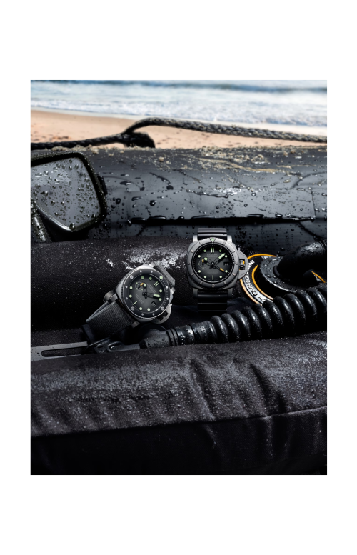 Accedi alla scheda di Panerai SUBMERSIBLE NAVY SEALS AFNIOTECH&trade; EXPERIENCE - LIMITED EDITION - PAM01089