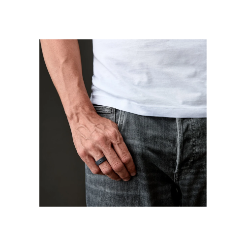 Accedi alla scheda di Mano | J . ANELLO SOLITARIO UOMO A FASCIA LARGA E PIATTA IN TITANIO CON DIAMANTE BLACK DA 10 PUNTI - TNAF1001