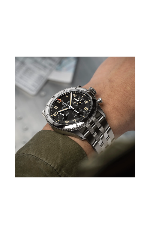 Accedi alla scheda di Breitling CLASSIC AVI CLASSIC AVI CHRONOGRAPH 42 P-51 MUSTANG - A233803A1B1A1
