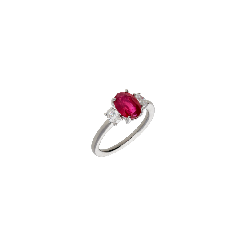 Bartorelli Italian Jewels ANELLO IN ORO BIANCO CON RUBINO CENTRALE E DIAMANTI LATERALI - 372-3698-GL (1)