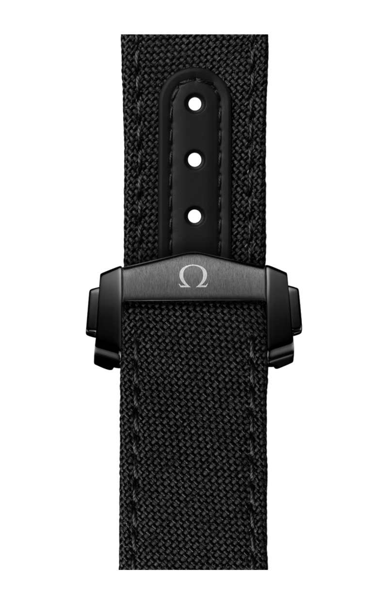 Omega SPEEDMASTER DARK SIDE OF THE MOON 44,25 MM, CERAMICA NERA SU TESSUTO E NYLON - 310.92.44.51.01.003 (3)