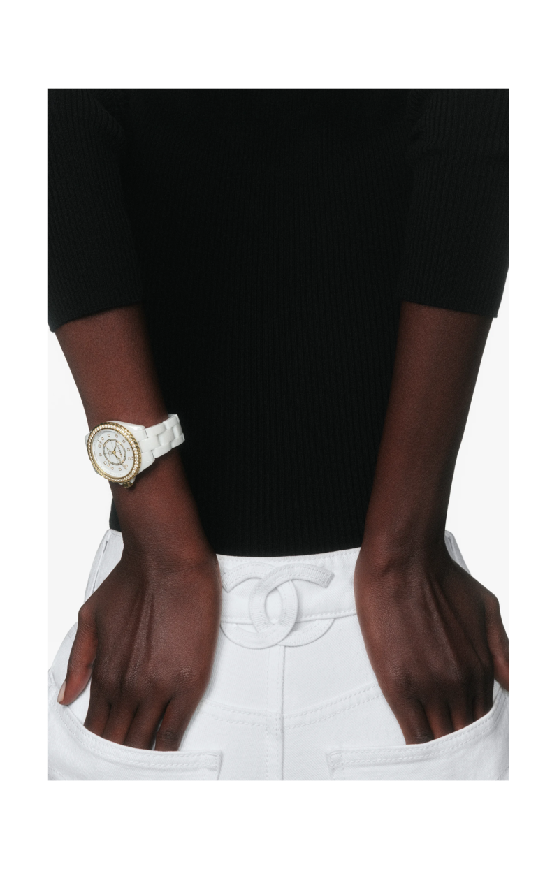 Chanel J12 CON LUNETTA DI DIAMANTI CALIBRO 12.1, 38 MM - H9836 (4)