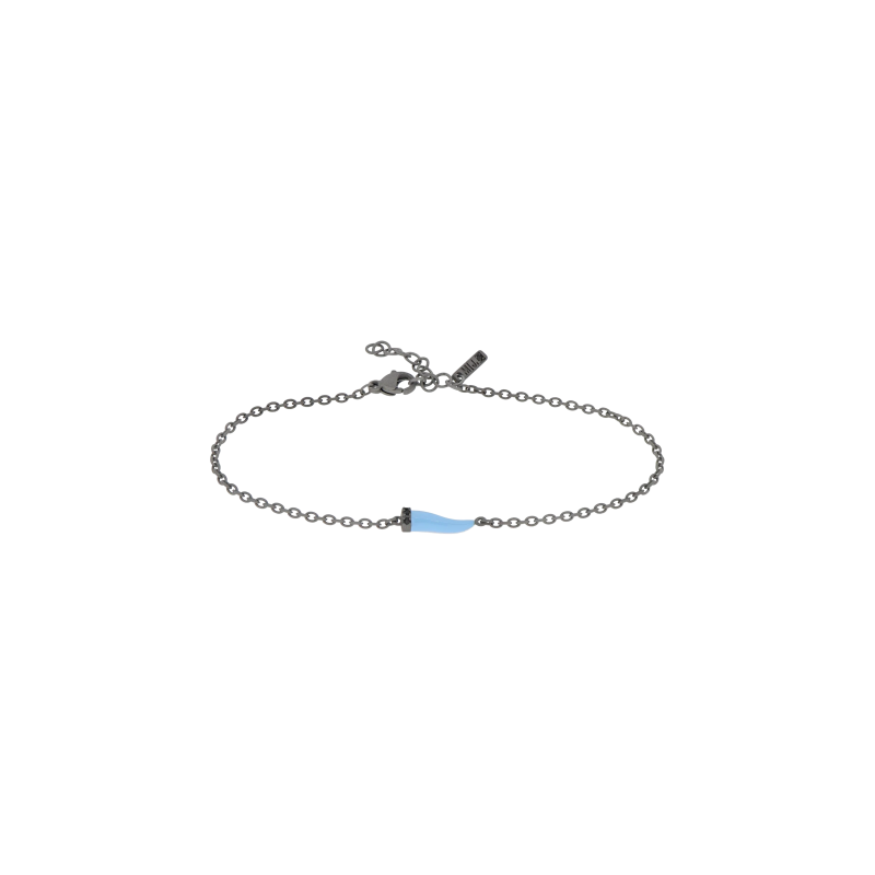 Mano | J . | BRACCIALE CHARMS UOMO LUCKY HORN CON CORNETTO MINI SMALTATO AZZURRO IN TITANIO, 3 BLACK E CATENA - BRC1011 (1)
