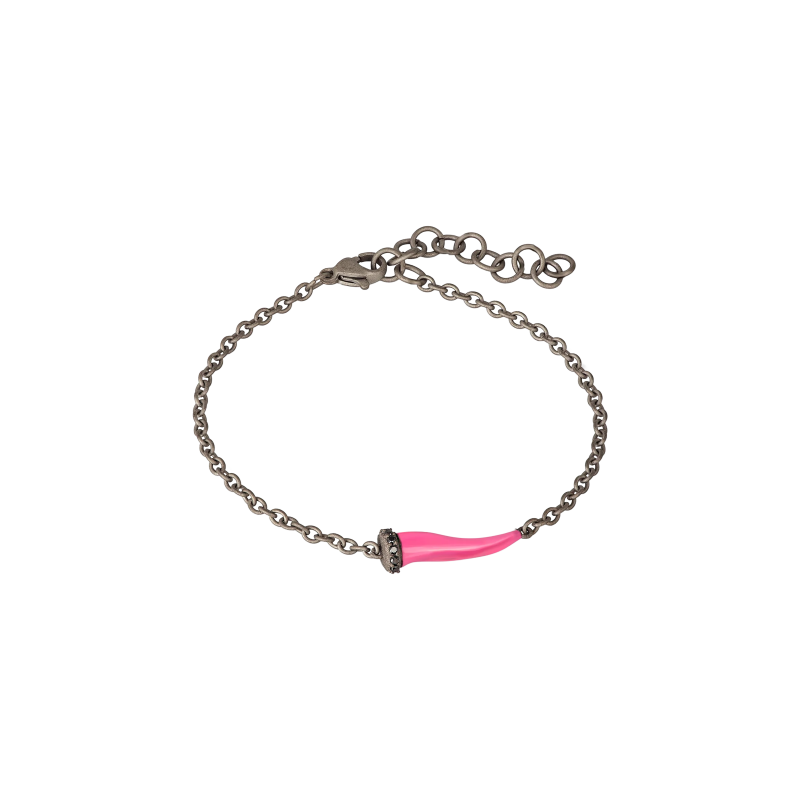 Mano | J . | BRACCIALE CHARMS UOMO LUCKY HORN CON CORNETTO SMALTATO ROSA IN TITANIO, 5 BLACK E CATENA - CHBRT5BBRKSM_ROSA (1)