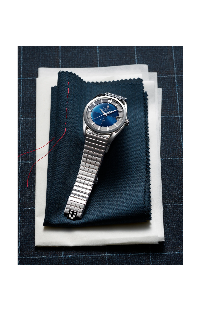 Universal Gen&egrave;ve | LA POLEROUTER DATE BLUE - UGPO002 (3)